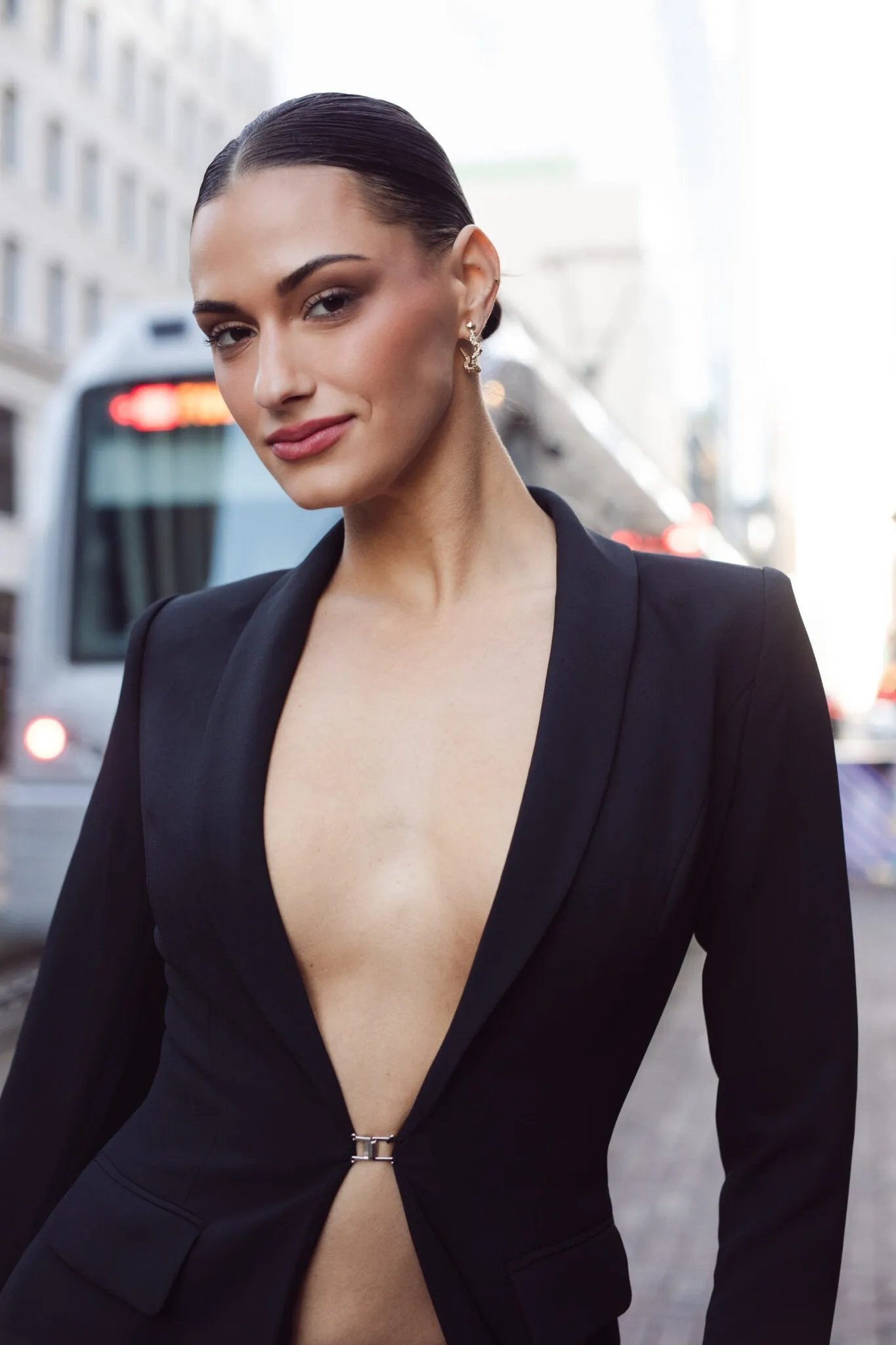 Lifestyle Black Peregrine Traveller blazer, military cut, Elizabethan World